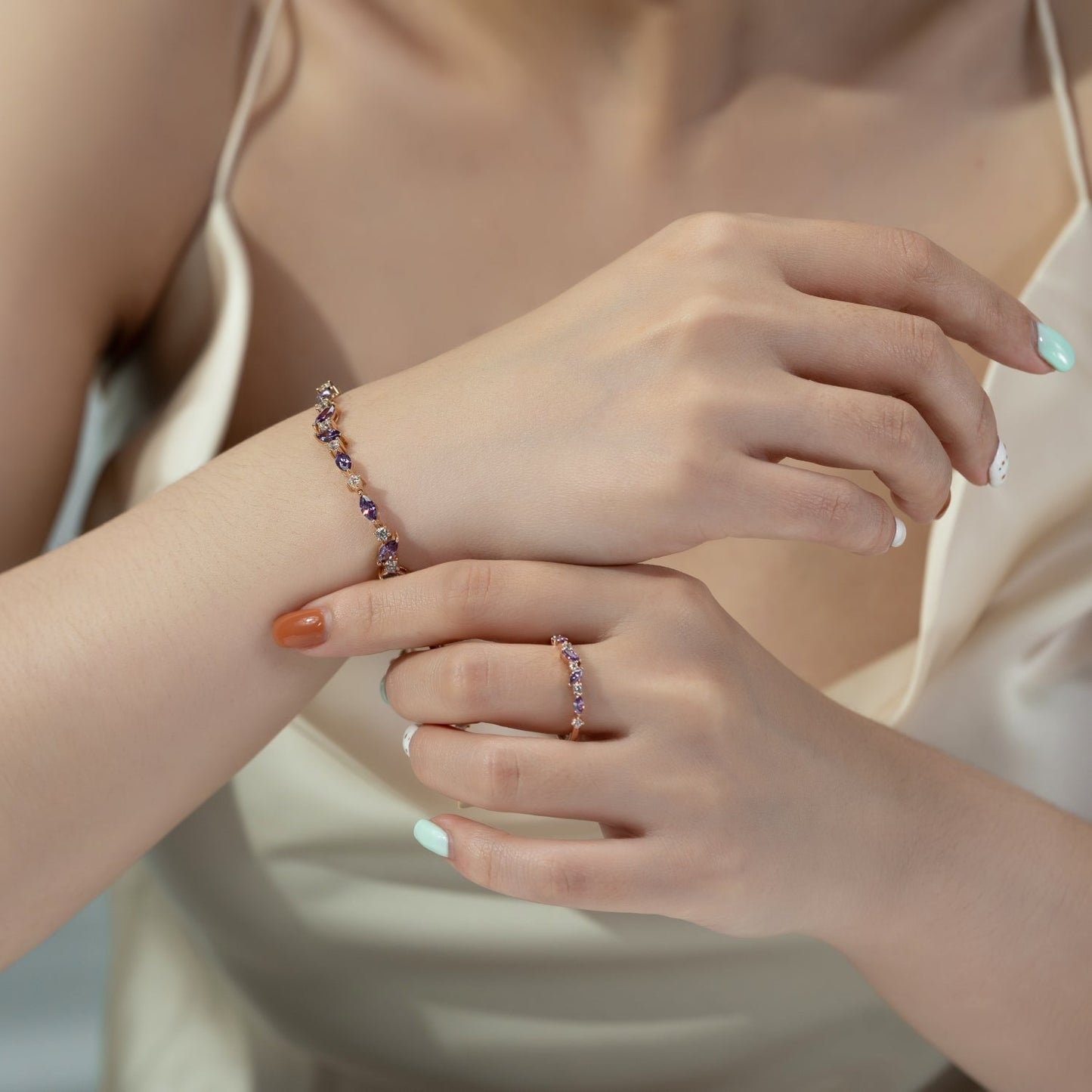 Multi-shape Wavy Band Ring JER24623