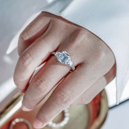 Emerald Cut with Trapeze Side Stone Cocktail Ring R2429301