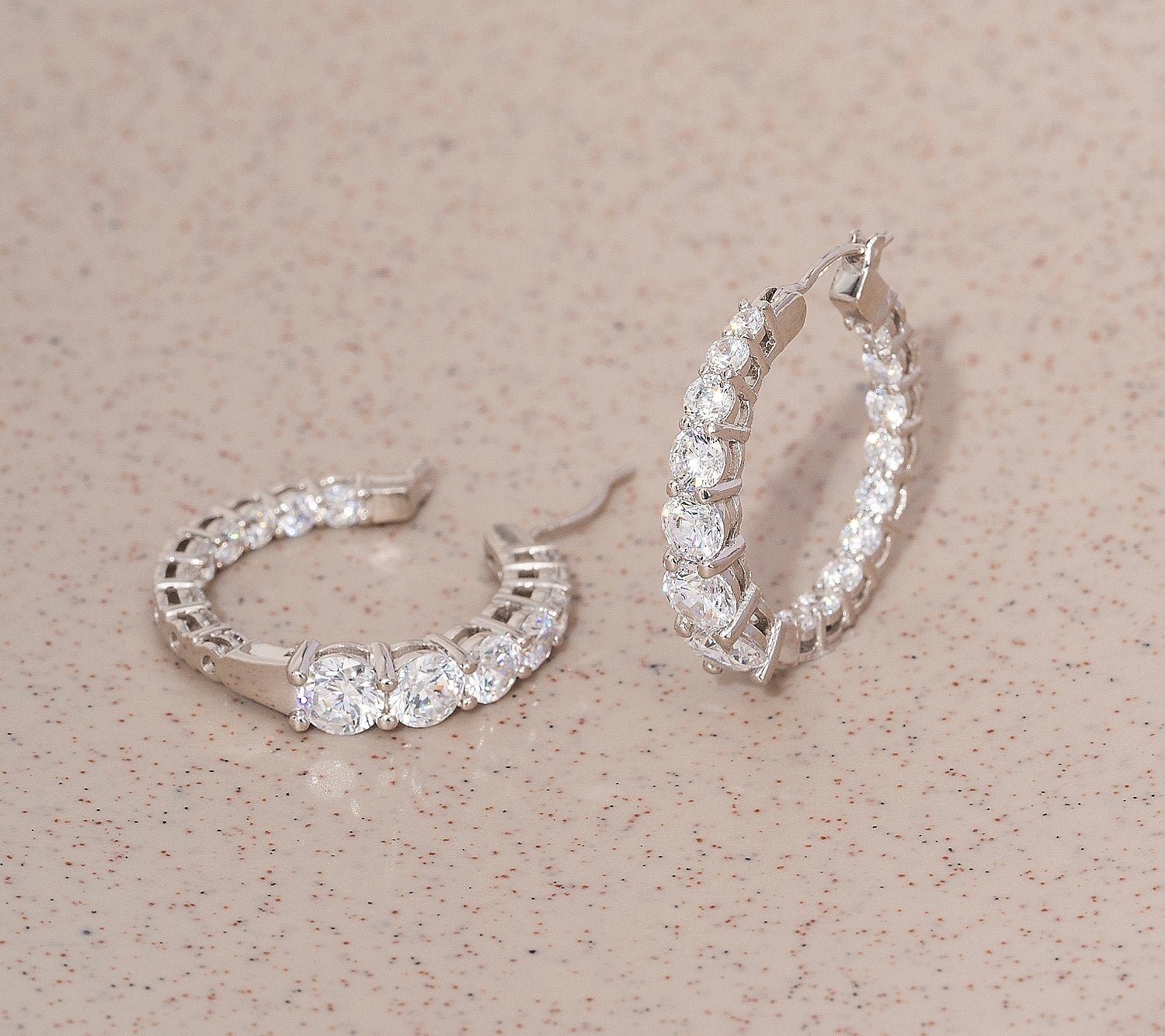 4.55 cttw Graduated Hoop Earrings JEE00210