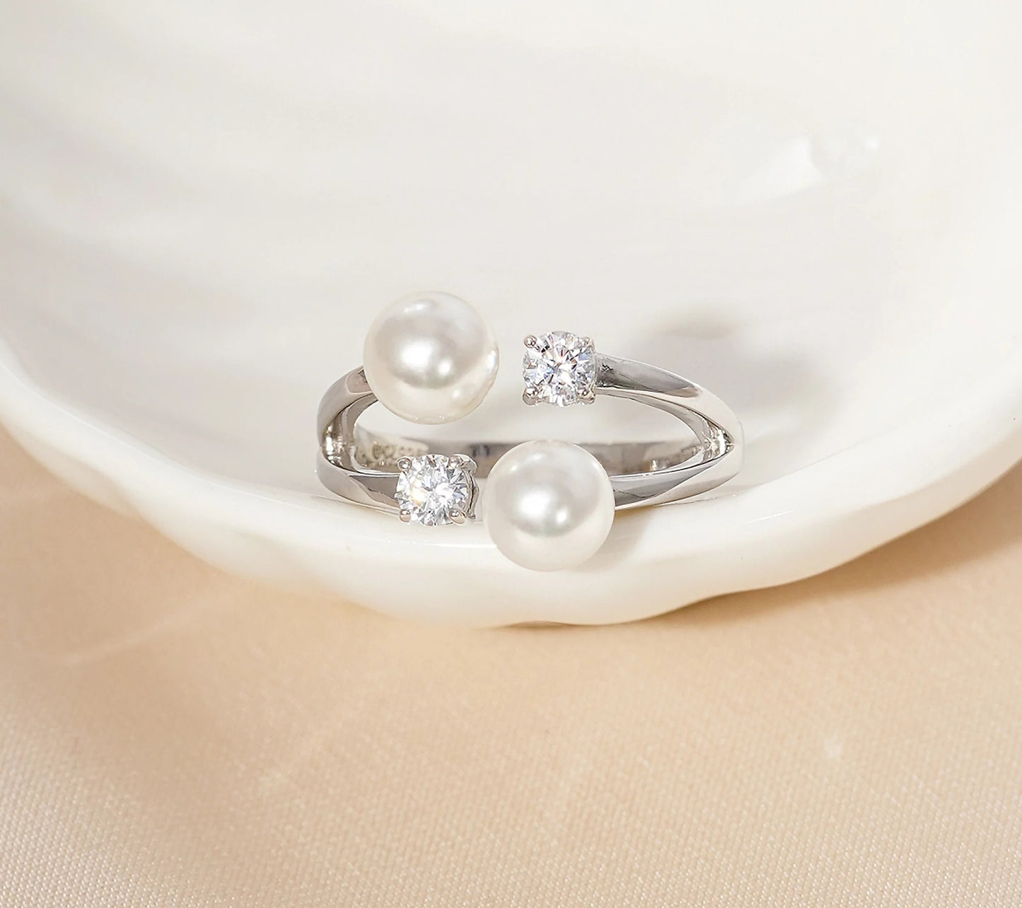 Double Cultured Pearl Cuff Ring
