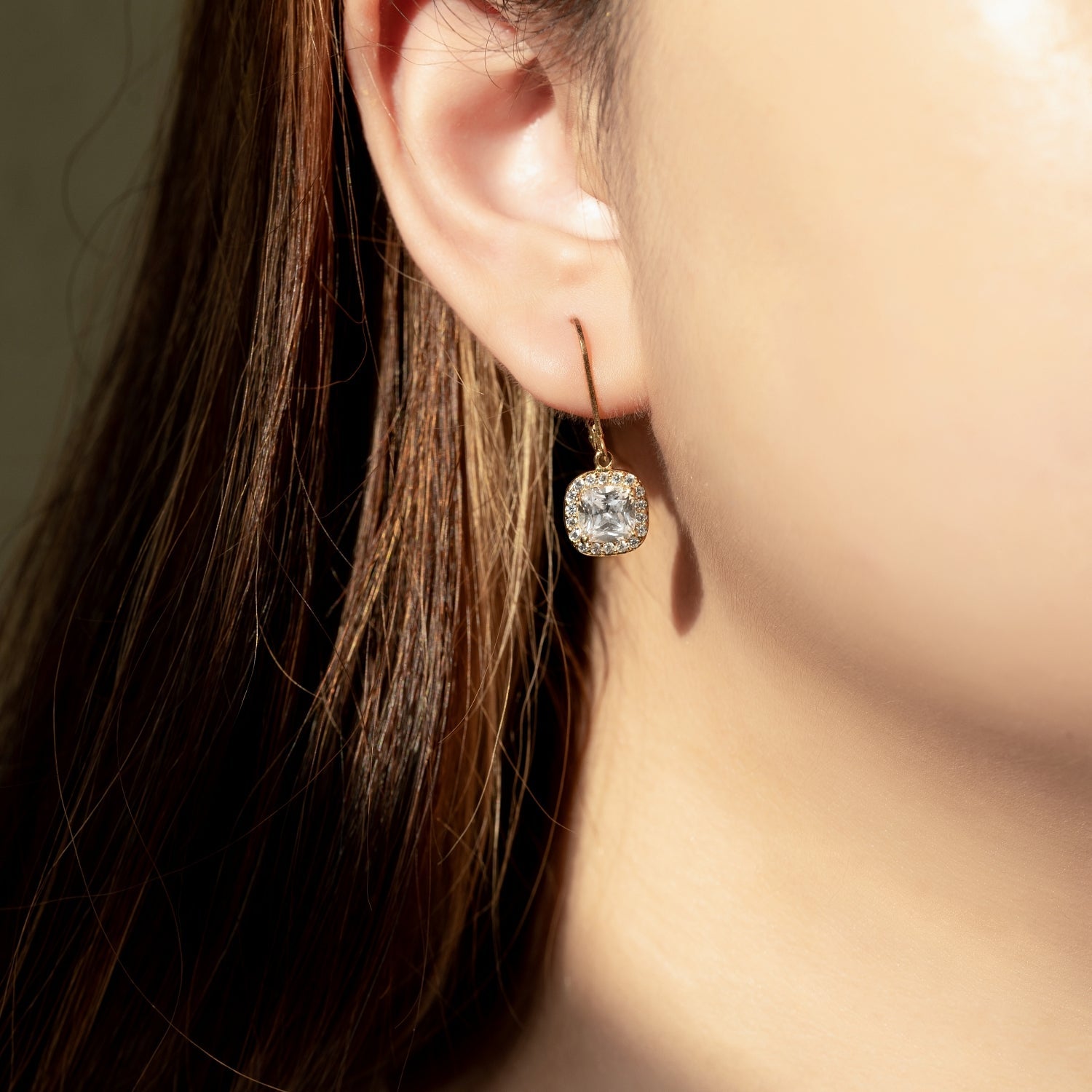 Cushion Halo Leverback Earrings JEE09975