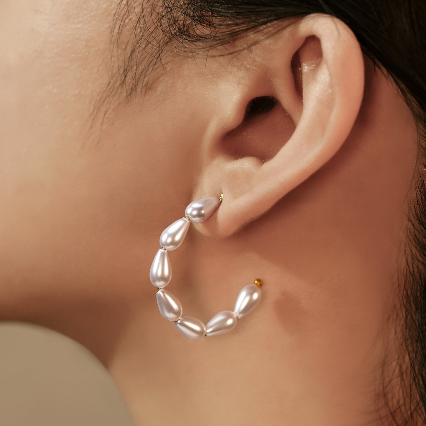 Pearl Open Hoop Earrings JEE22488