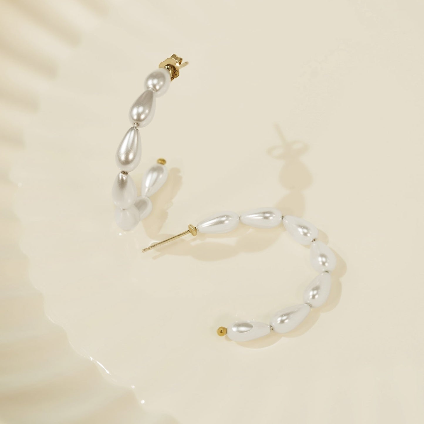 Pearl Open Hoop Earrings JEE22488