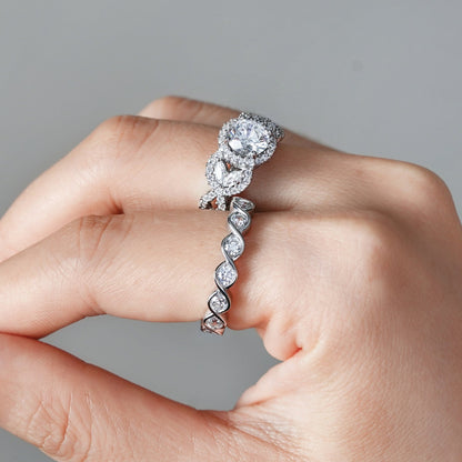 Round Halo Marquise Side Hollow Ring R2802601