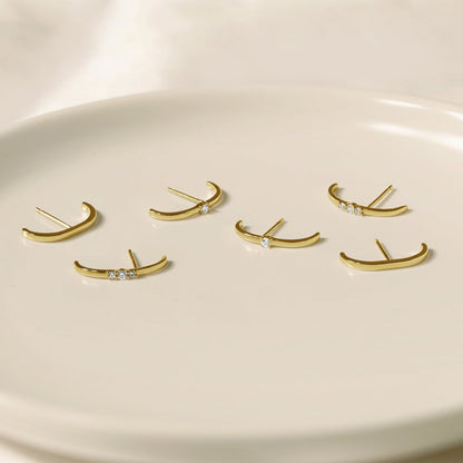 Plain Curved Bar Stud Earrings JEE21618