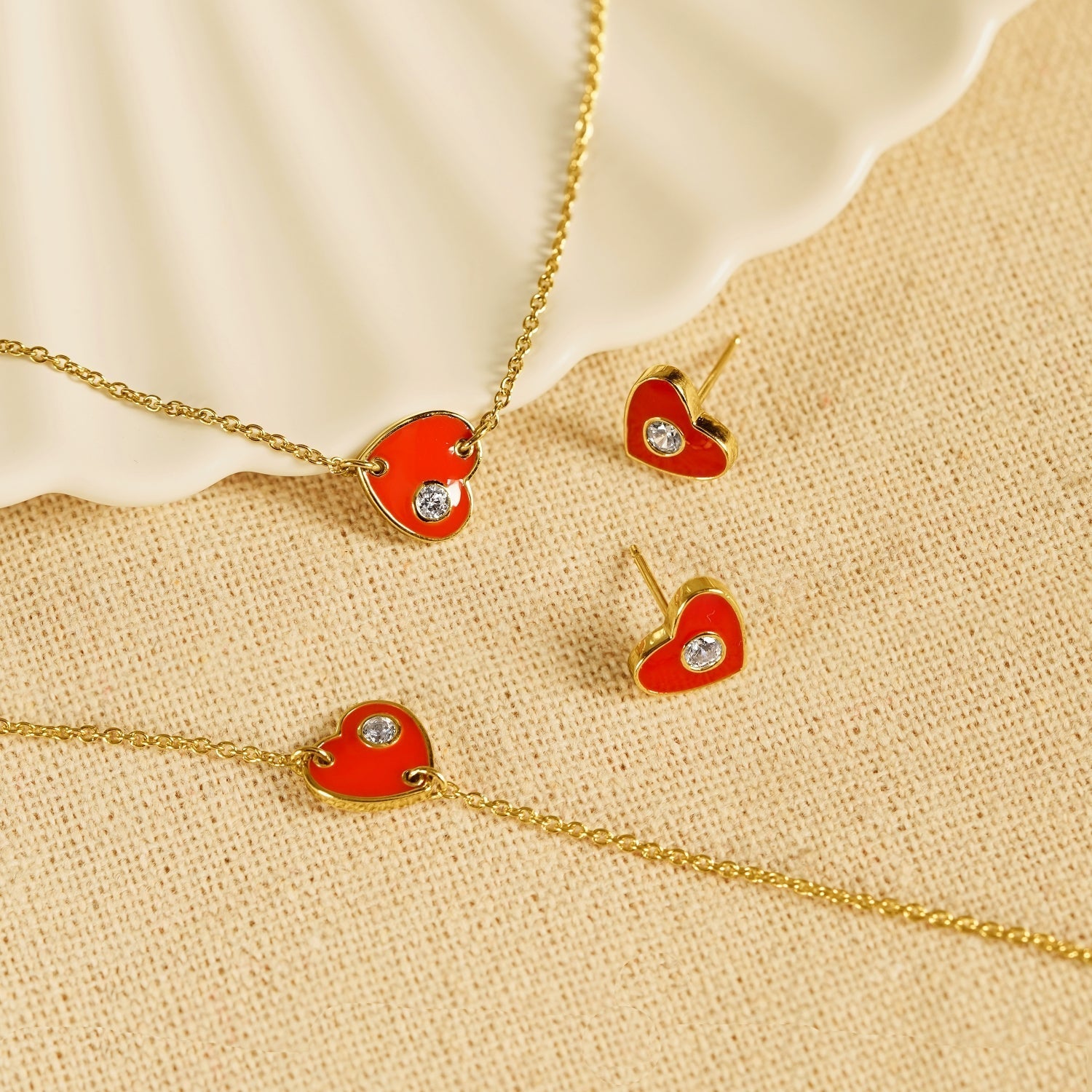 Heart Stud Earrings JEE19400