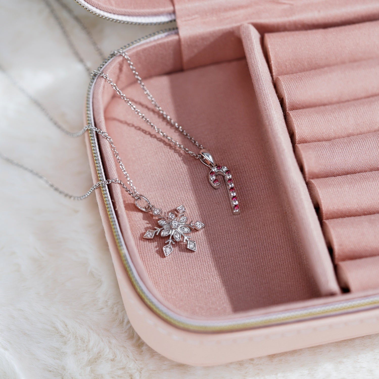 Whimsical Snowflakes Set JES23454