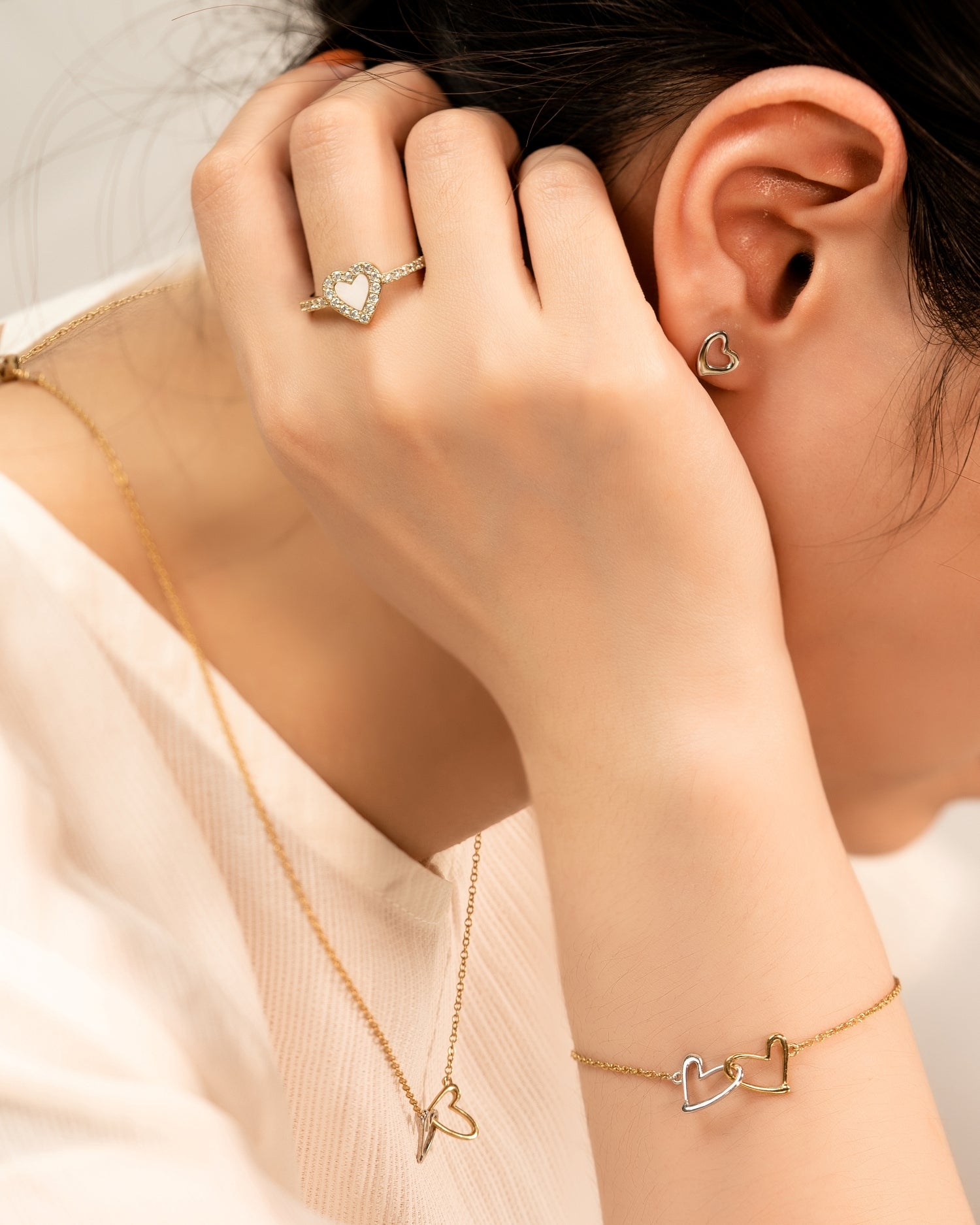 2 Tone Dainty Heart Necklace