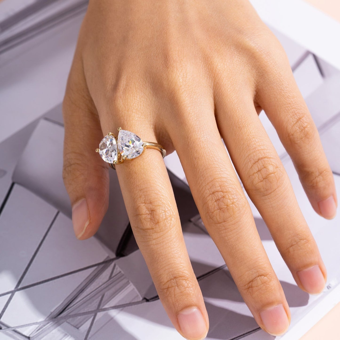 Pear Cut Toi et Moi Ring JER28156