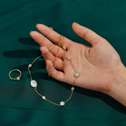 Mother-of-pearl Station Necklace