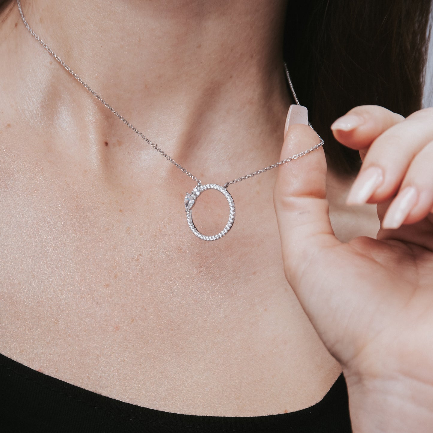 Toi et Moi Open Circle Pendant Necklace