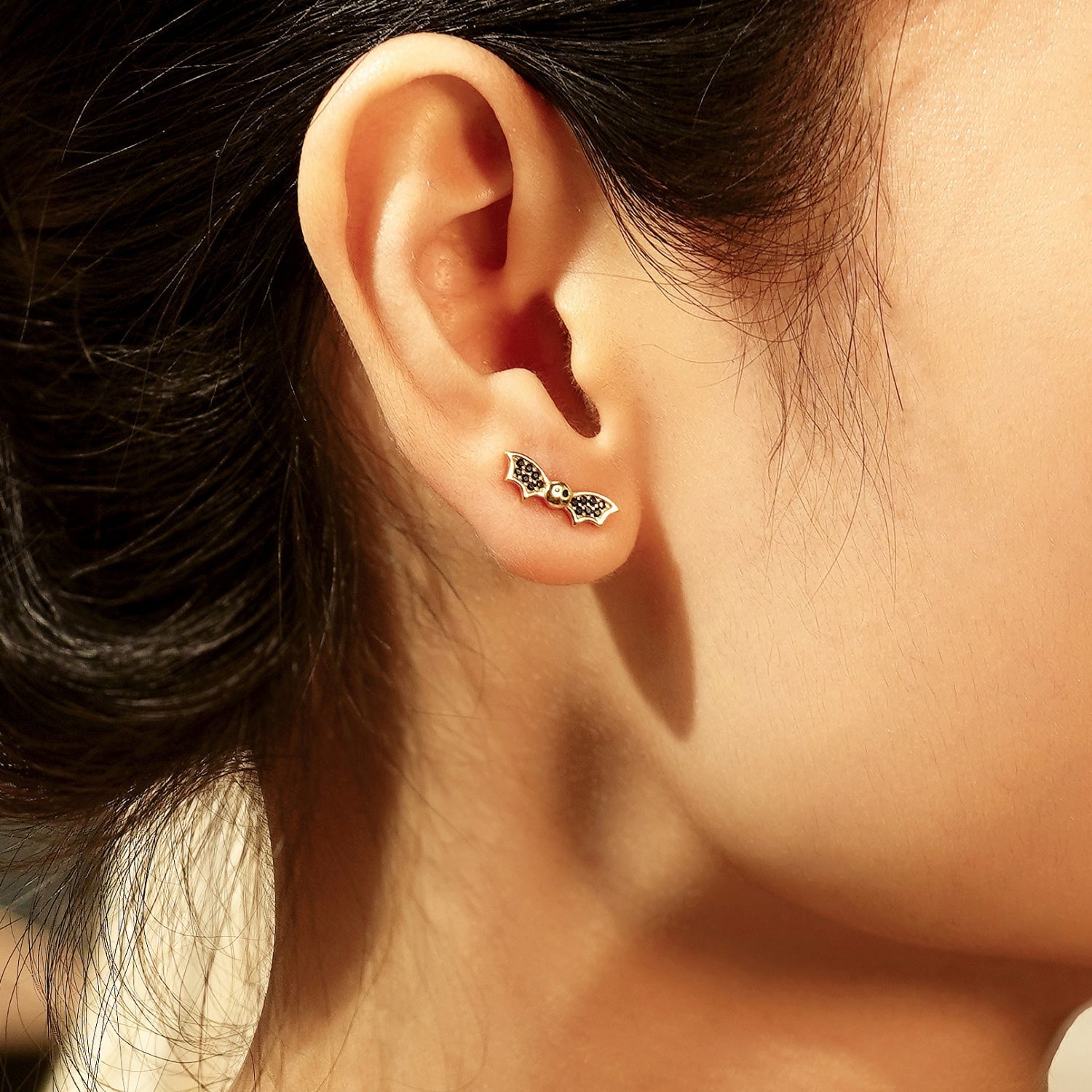 Halloween Bat Stud Earrings JEE24630