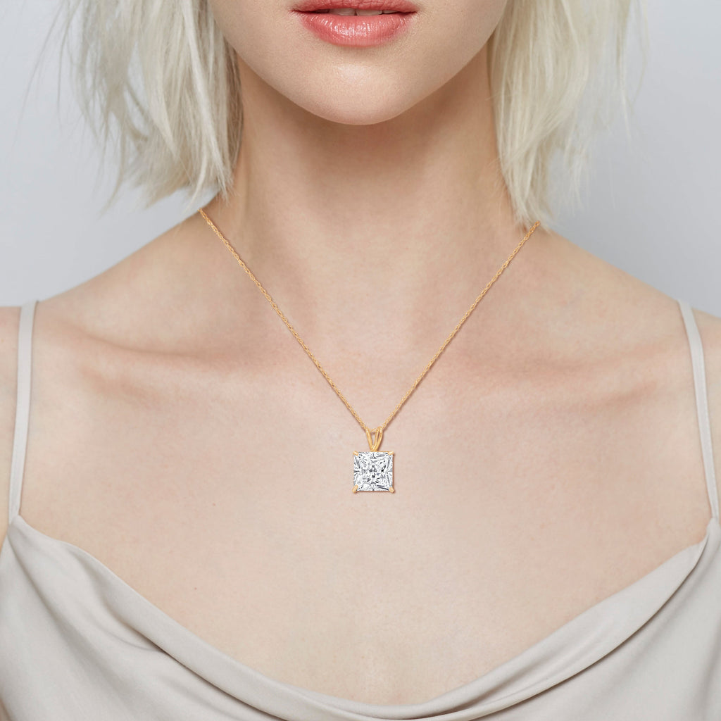 14K Gold 3cttw Zirconia Square Pendant with Chain