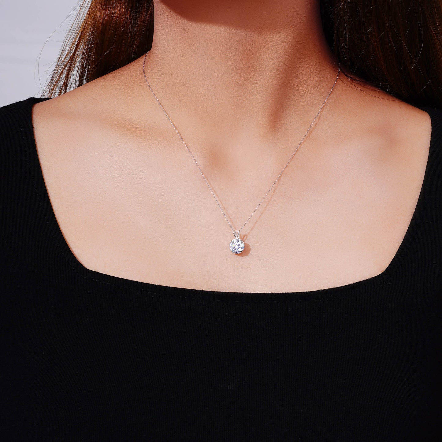 14K Gold 3cttw Zirconia Round Pendant with Chain