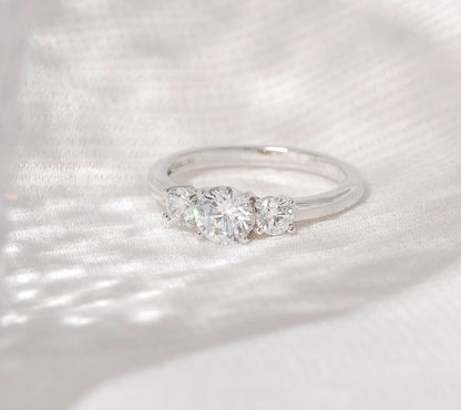 1.50 cttw Round Cut 3 Stone Ring