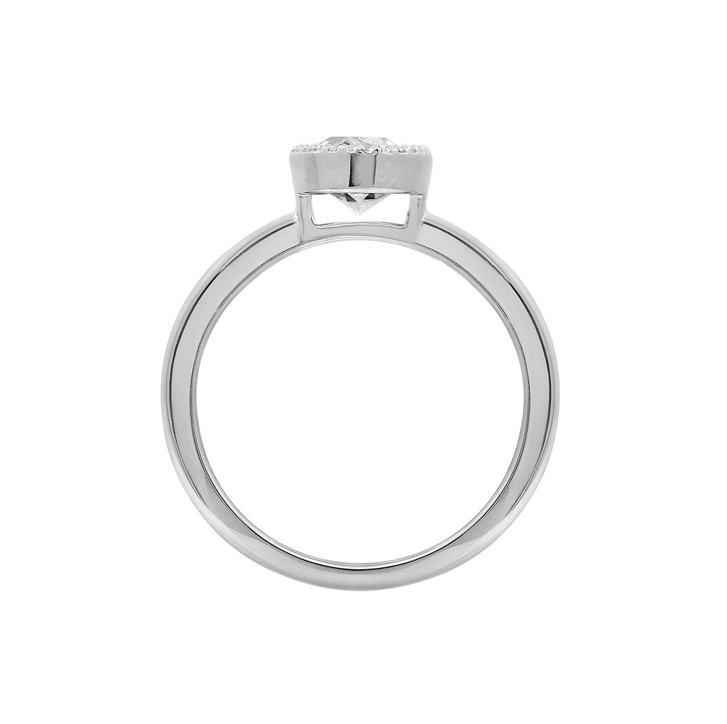 1.5 cttw Oval Cut Solitare Ring