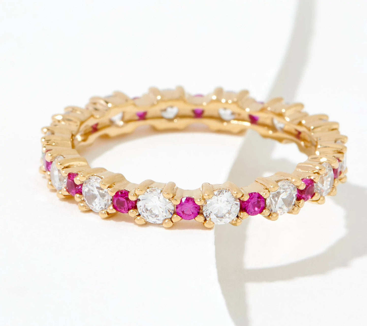 Alternating Size Round Band Ring