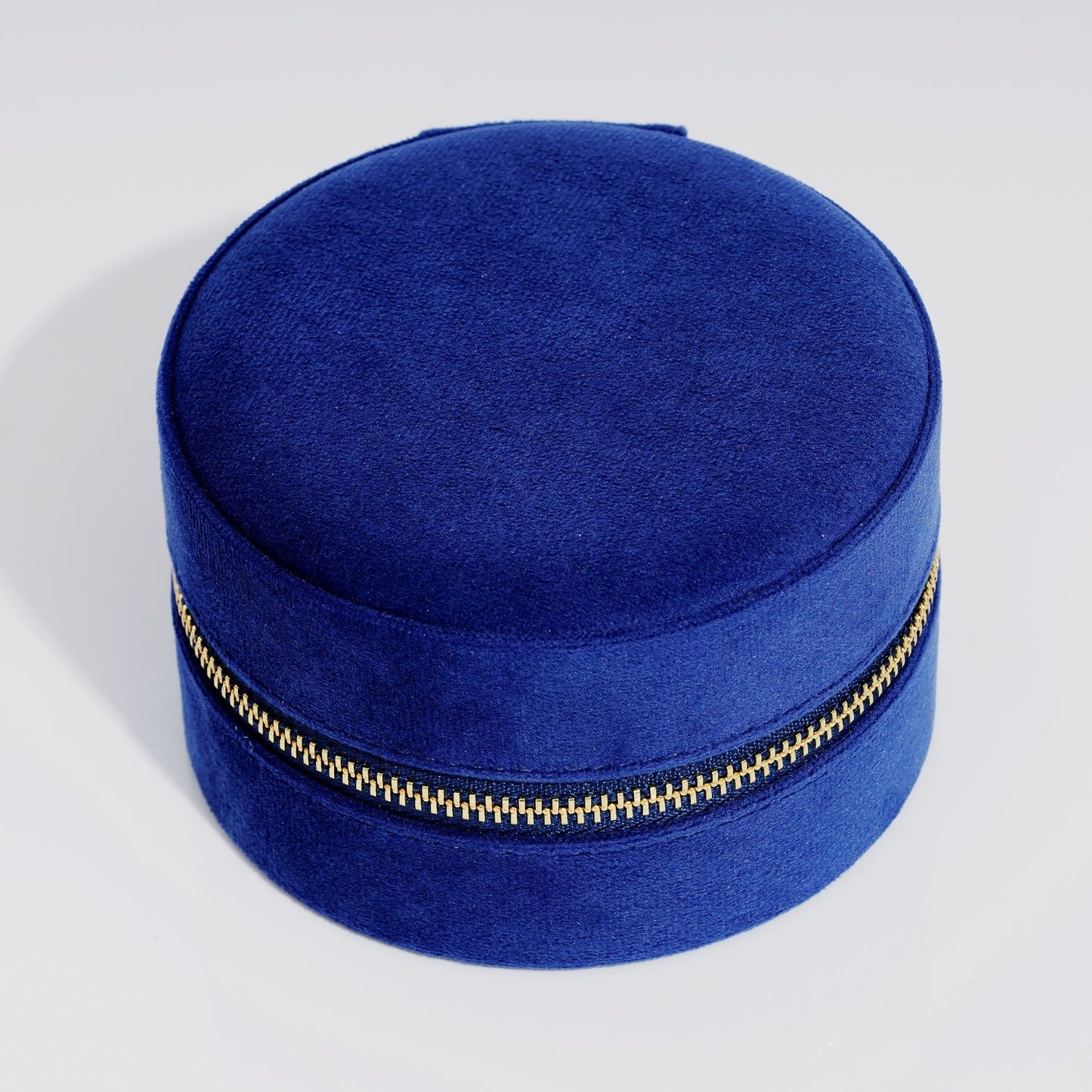 Velvet Round Box With 
Mirror 100*60mm