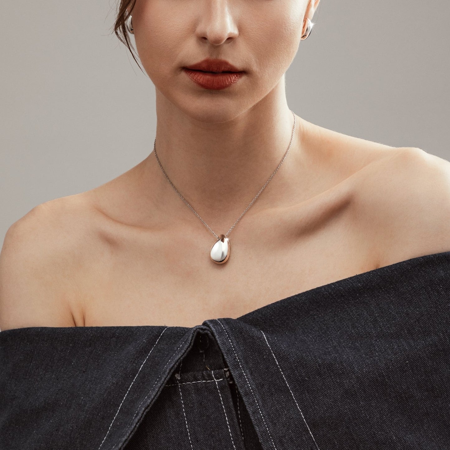 The Droplet Necklace