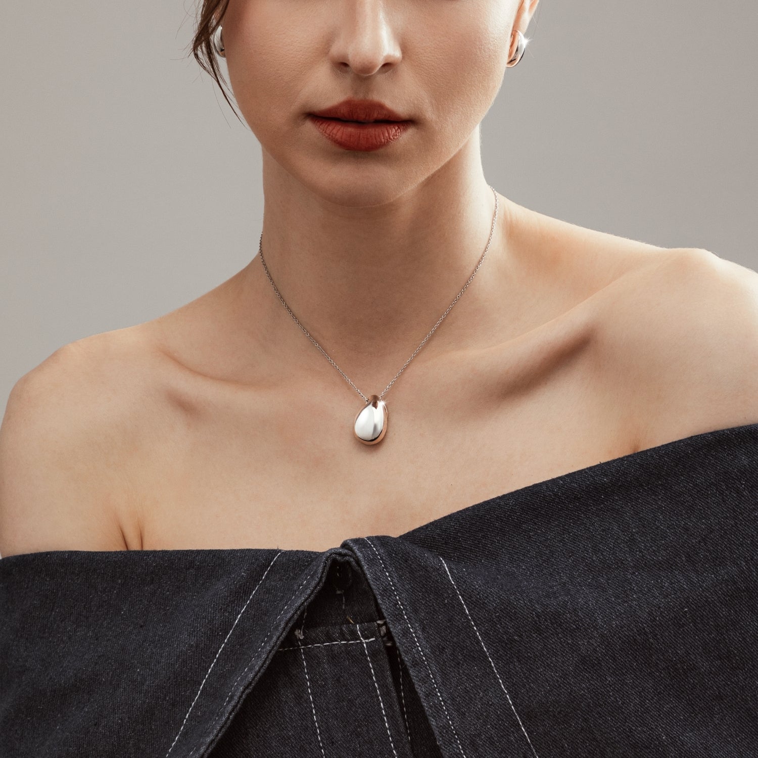 The Droplet Necklace