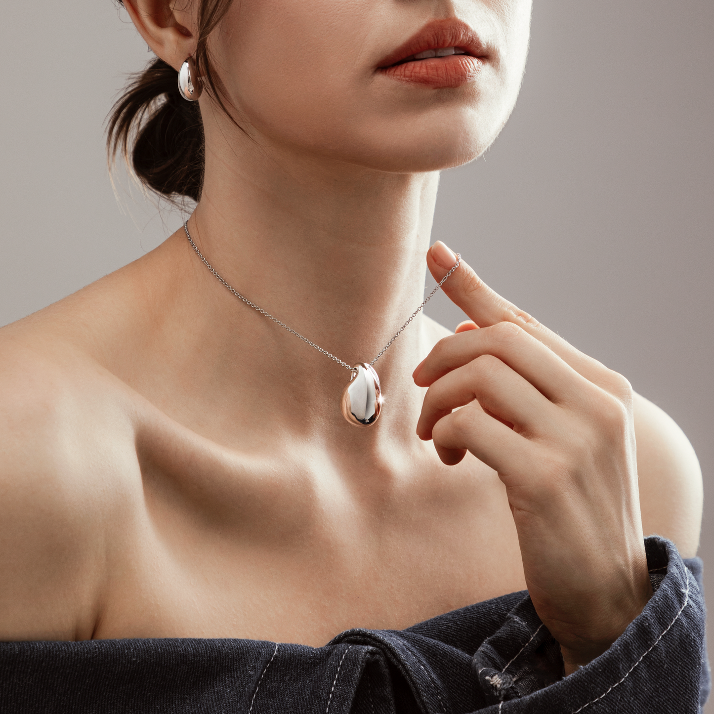 The Droplet Necklace