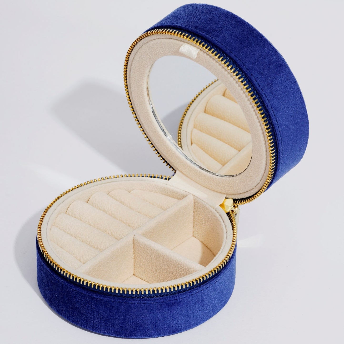 Velvet Round Box With 
Mirror 100*60mm