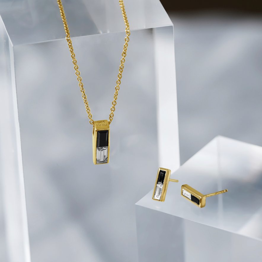Black and White Baguette Pendant Necklace